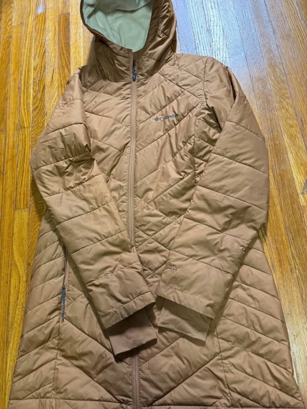 Columbia Women's Hooded Puffer Jacket